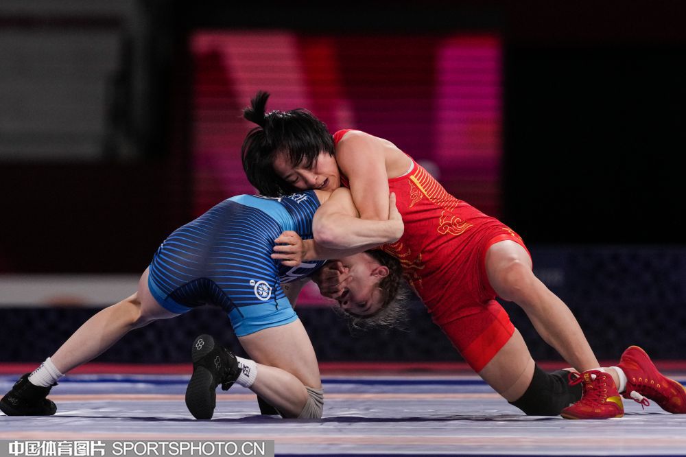 W_7505560_21080619_nmz.jpg W_7505560_21080619_nmz.jpg