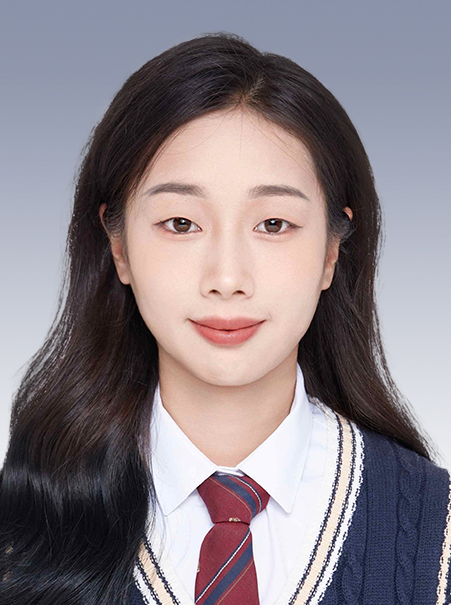 周娅菲.png