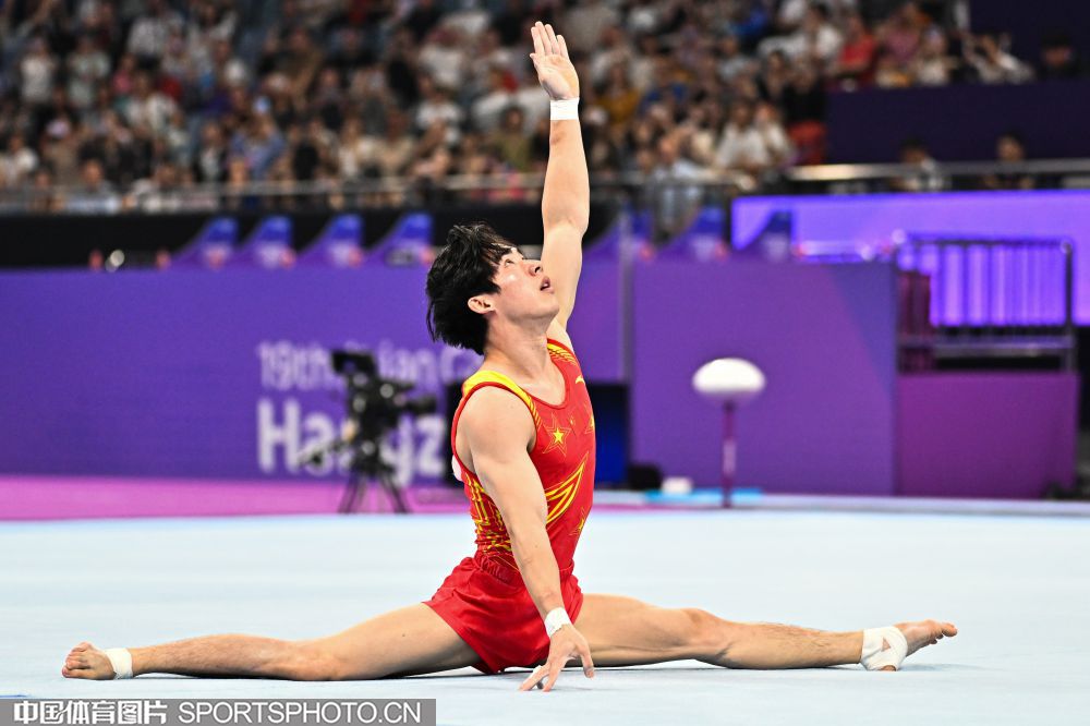 张博恒 自由体操.jpeg