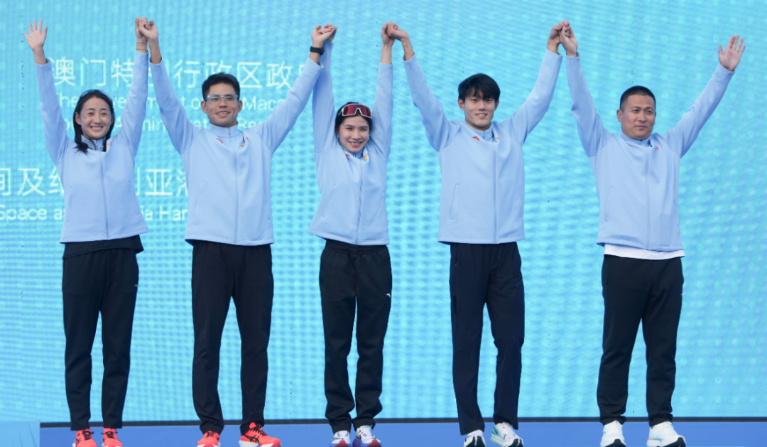 1116-白发全.png 1116-白发全.png