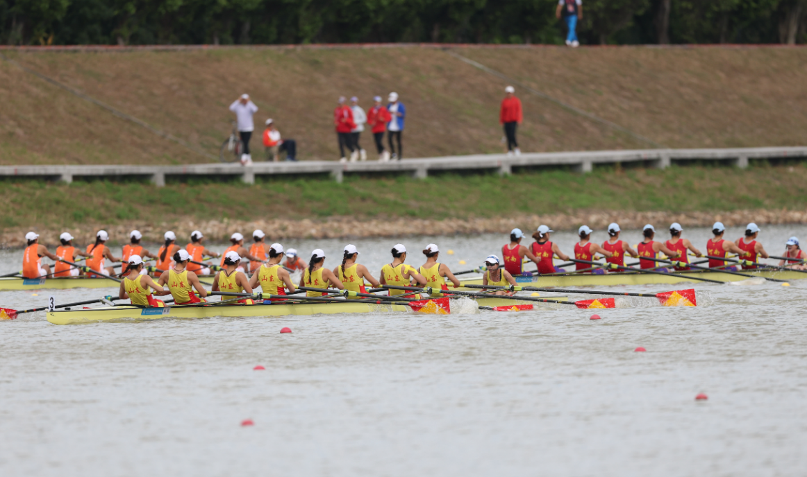 1124-赛艇2.png 1124-赛艇2.png